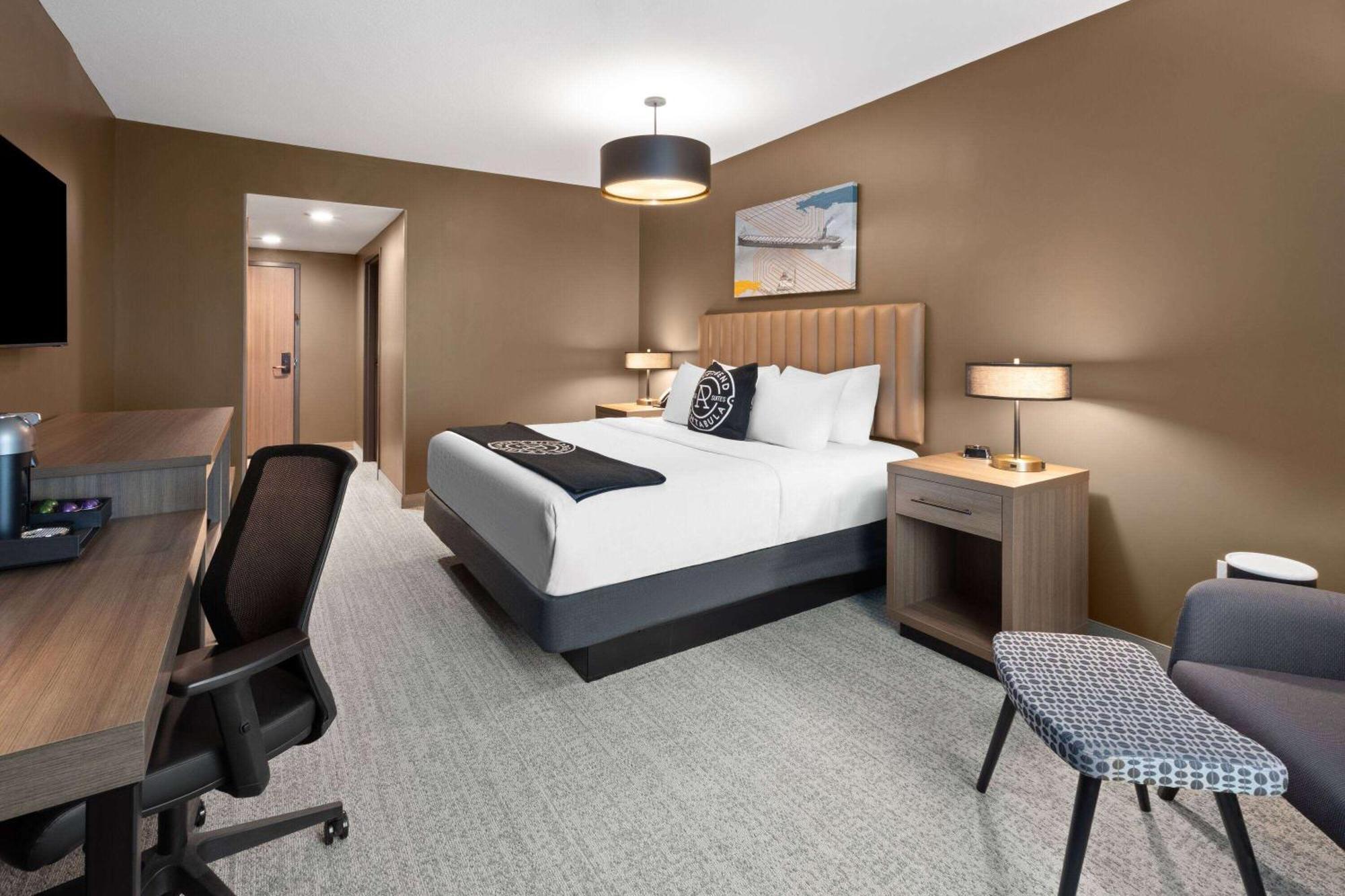 Riverbend Hotel And Suites, Trademark Collection By Wyndham Ashtabula Exteriör bild